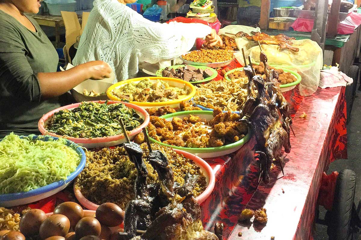 Sayan Night Market - ubud night market